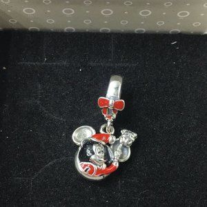 PANDORA mickey mouse x Disney park Christmas charm